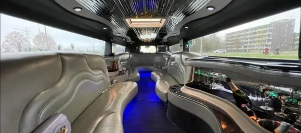 Hummer limousine tot 16 personen Hummer limousine tot 16 personen